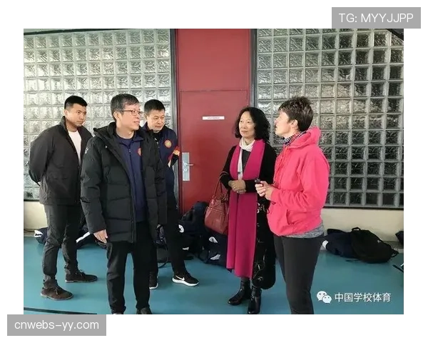 法国足协与教育部合作，推出校园足球裁判培训计划