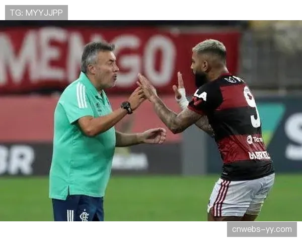 深度战术复盘：弗赖堡如何用严谨的5-4-1体系逼平拜仁慕尼黑