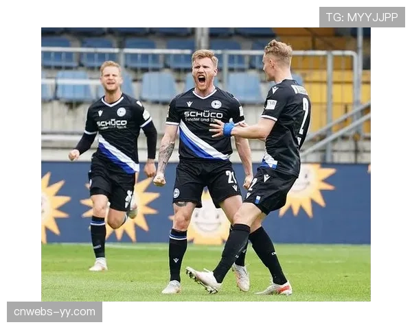 科隆主力中场克劳斯、马特尔伤愈复出，保级战前迎利好